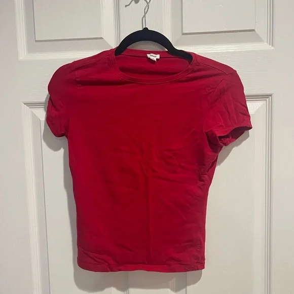 Garage Estelle Longline Red Short Sleeve Tee - Picture 2 of 4